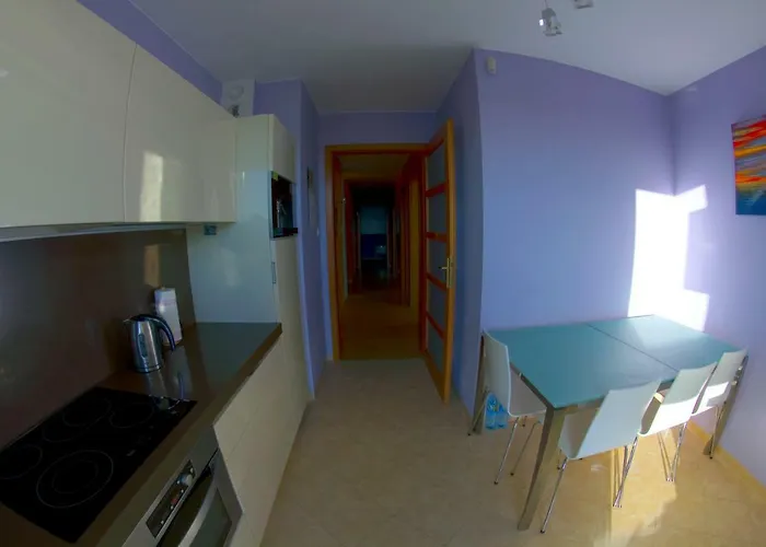 Apartment Sea Towers *